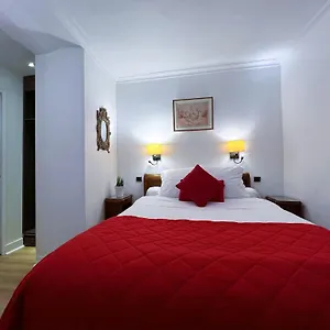 ** Hotel La Sanguine Frankreich